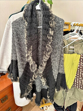 Felicity Open Front Fringe Shrug in Black & Gray - Alpaca One size